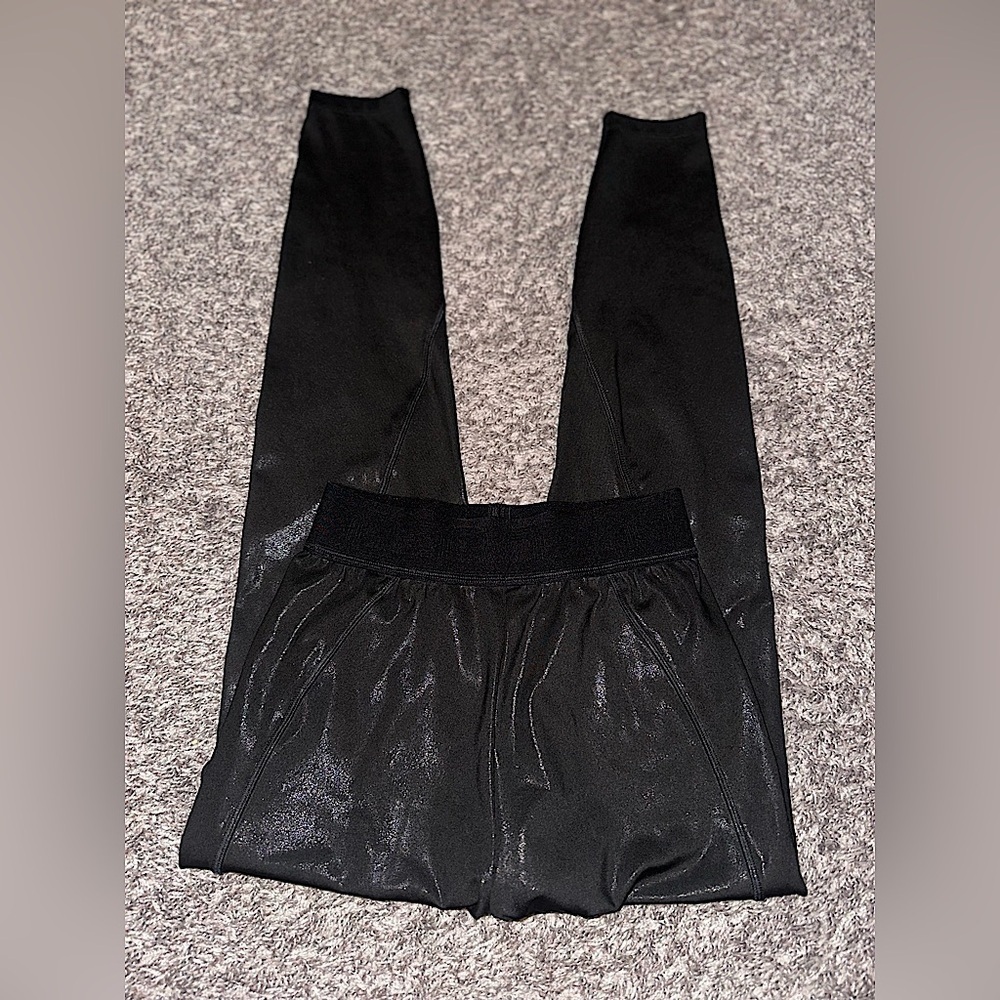 Victoria’s Secret PINK! Active Black & Shimmer Shine Fit Leggings Size Small